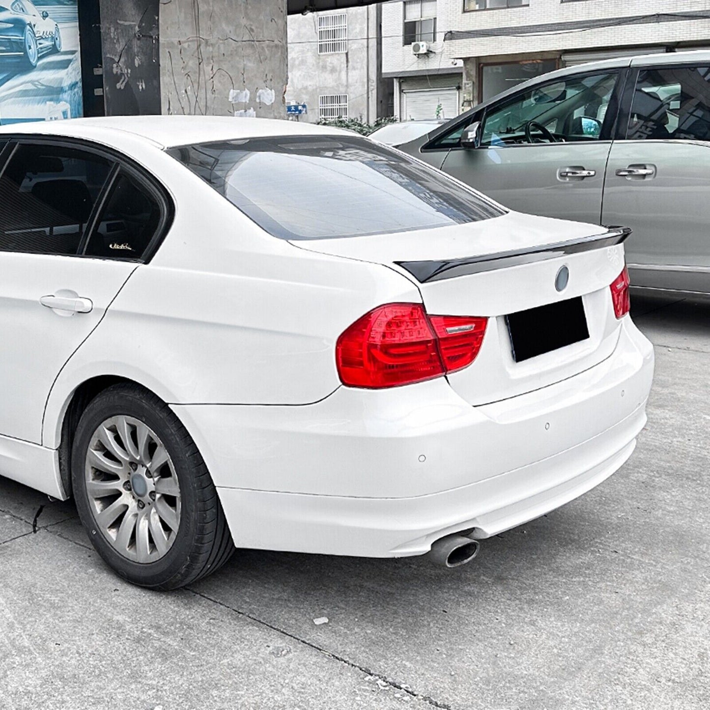 CLS Style Rear Trunk Spoiler Lip Wing fits BMW 3 Series E90 2005-2011 Gloss Black